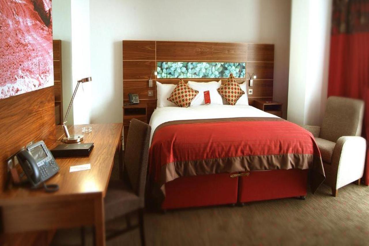 The Gateway Hotel 4*